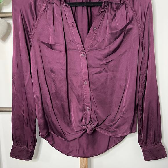Cloth and Stone Long Sleeve Button Up Tie Front Purple Blouse Size X Small - Picture 3 of 8